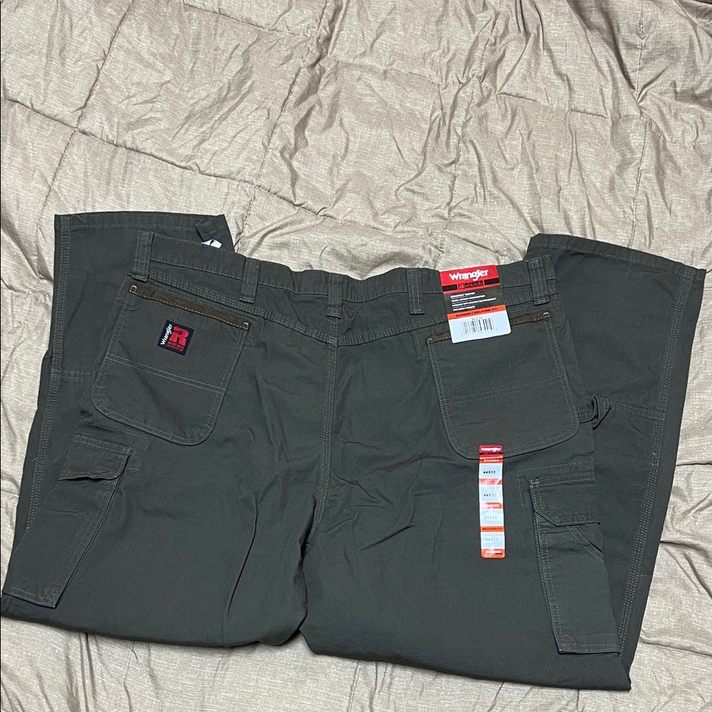 NWT Wrangler Riggs Workwear Men's Ranger Relaxed Fit Pants 44x30 - Picture 6 of 13
